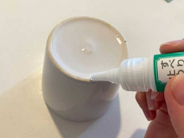 いつも品薄！ダイソーで買える『液体』　効果に「ホント助かる」「もうすべらない」