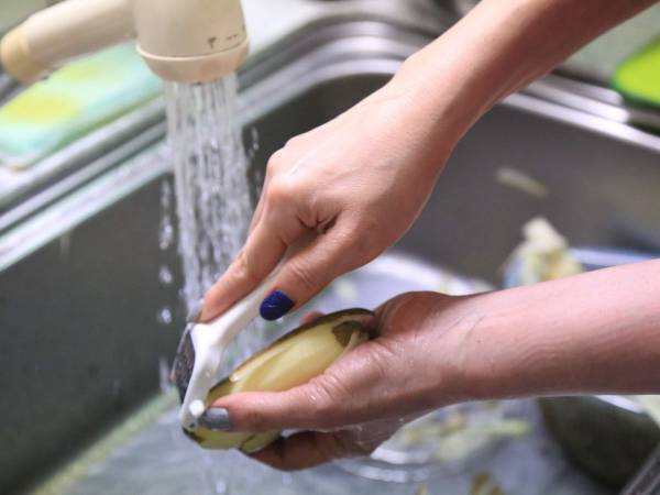 ジャガイモの皮がツルッとむける？　画期的な方法に「感動」「めちゃくちゃ助かる」