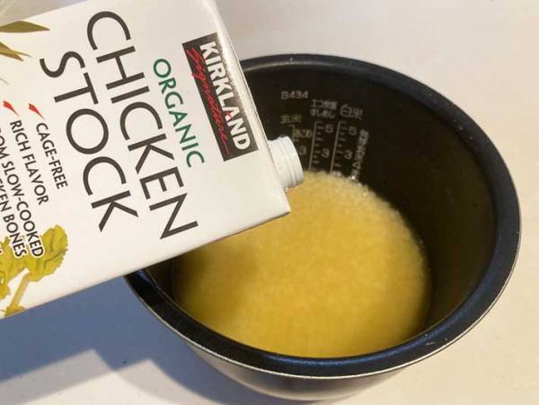 「めっちゃ便利」「もう手放せない」　コストコで買える『即完売するだし汁』とは？