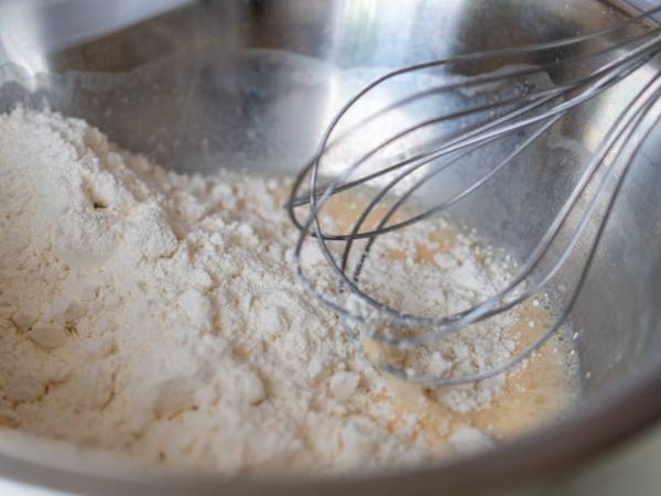 常温保存しがちな粉物　正しい保存法に「危なかった」「そのまま置いてた」