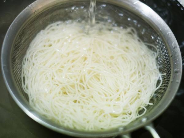 そうめんにコシを出すには？　予想外の裏技に「知らなかった」「絶対やる」