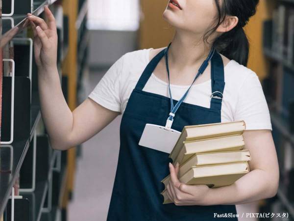 図書館でバイトをしていた女性が、同僚の高齢男性から聞かれた『答えにくい質問』とは？