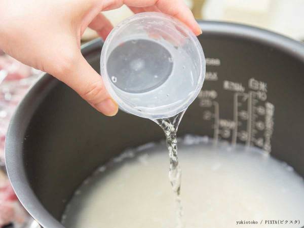 炊飯予約、夏は浸す時間を短くすべき？　炊飯器メーカーの回答に「ヤバッ」「気にしてなかった」