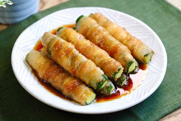 「無限にポリポリいける」　キュウリの豚肉巻きに「こんな食べ方もあったんだ！」