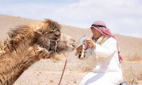 【『VIVANT』感想３話】一つの画面に違和感なく「二人の男」を同時に表現する堺雅人の円熟