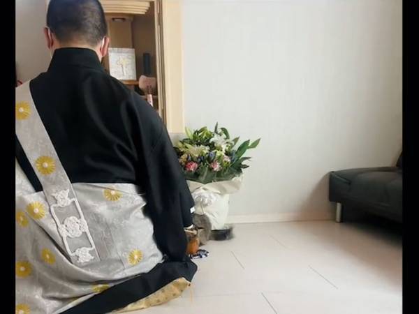 おばあちゃんの三回忌　読経中の『かわいいハプニング』に「修行の成果が試されますね！」