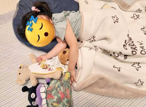 フォトスタジオを予約した母親　理由に「お母さんがかわいいです！」「なんぼあってもいい」