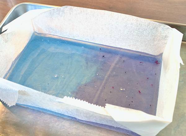 「レンジで簡単に作れるとか最高じゃん」　大流行したお菓子の『もと』が駄菓子店にあって？