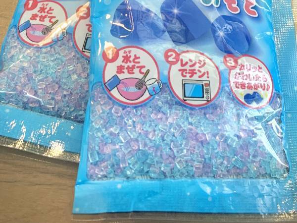 「レンジで簡単に作れるとか最高じゃん」　大流行したお菓子の『もと』が駄菓子店にあって？