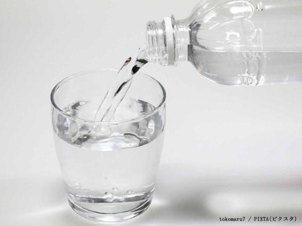 「水はこまめに飲んで！」その理由に…ゾッ　知らないと怖い水分補給の落とし穴とは