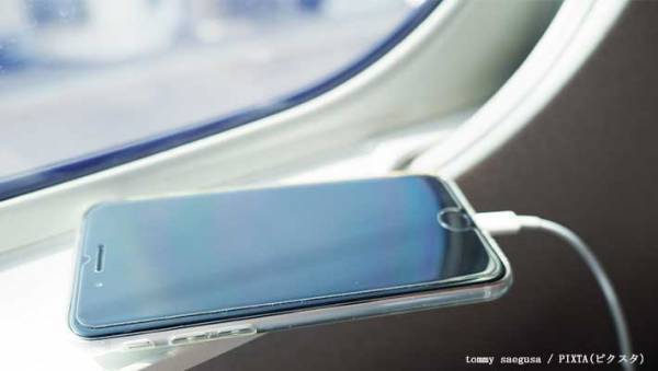 JR東海「新幹線のコンセントは家と違います」　正しい使い方に「知らなかった…」