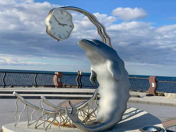 「どうしてこうなった」　北海道で撮影した写真に「これはこれでいい」「ダリの絵みたい」