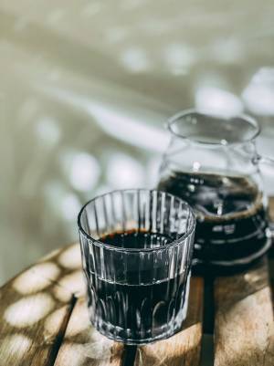 「コーヒーだと思ったのに…」「ムズムズする」　オシャレな写真に隠された秘密に、衝撃！