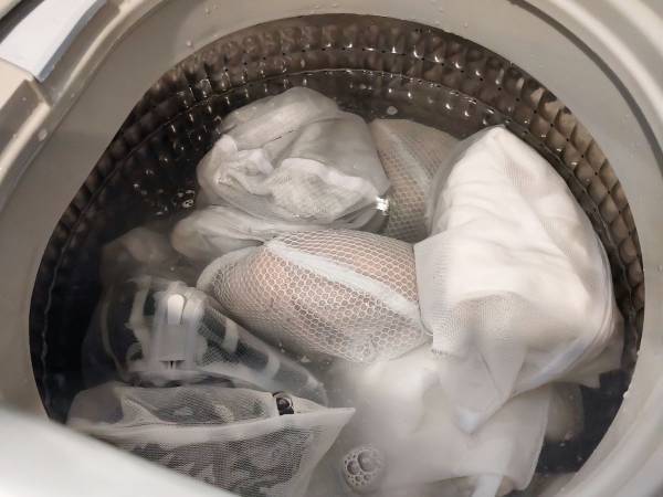 皮脂汚れを落とすには？　誰でもできる方法に「試してみる」「それだけで？」