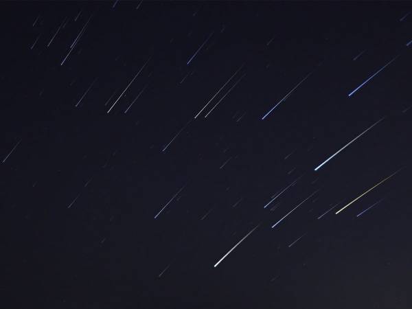 ８月１１日から見頃を迎える『ペルセウス座流星群』　最も多く流れ星が観測できる日は…