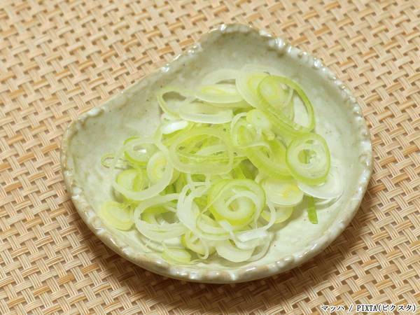 たったこれだけ！？　つながらない長ネギの切り方に「すごい」「次からやる」