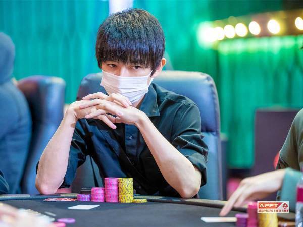 本郷奏多、ポーカー世界大会ベスト４でGACKTも「やるじゃん」