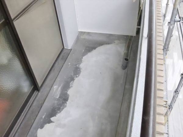 家のすぐ近くが発生源に？　意外と気付かない蚊の住処に「すぐ片付ける」「知らなかった！」