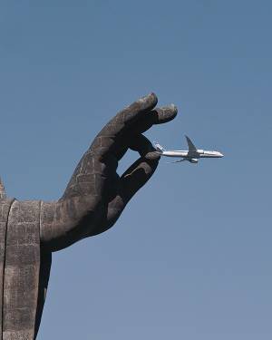 大仏の指先を見てみると？　奇跡の１枚に「神業、いや仏業だ！」「二度見した」