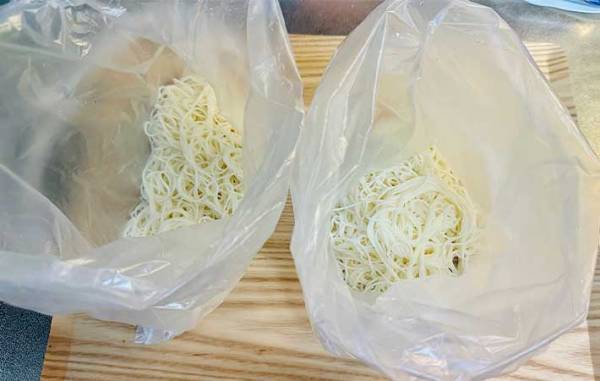 そうめん、食べるたびにゆでてる？　大量にゆでて保存するコツに「朗報だ」「余った時もいい」