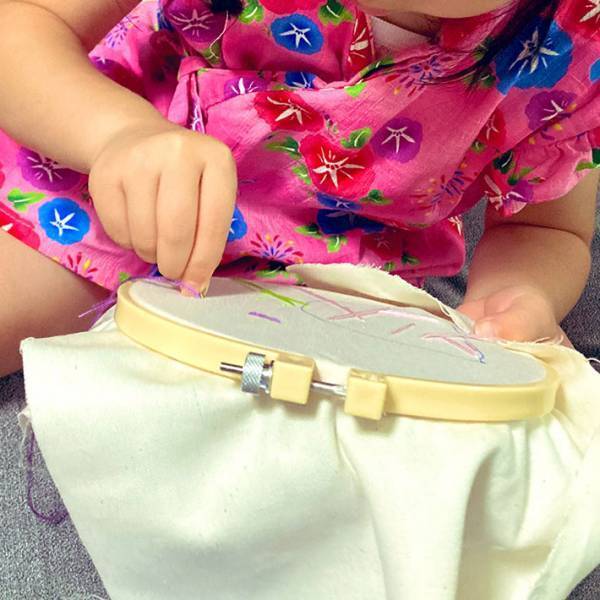 母親の本をパラパラめくっていた、４歳児が「ナルホドネ」　完成した作品がこちら！