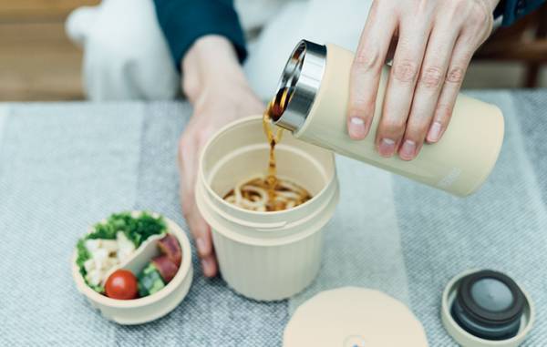 「お弁当のレパートリーが増えた」うどんや蕎麦が持参できるアイテムとは？