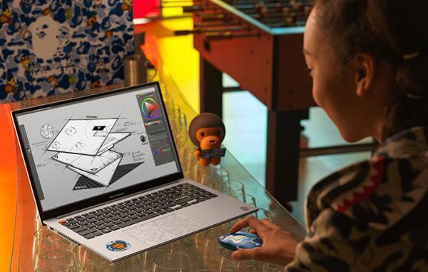 ASUSのPCが『BAPE®』とコラボ！「欲しい！」「クール！」