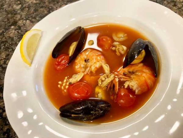 輸入雑貨店の不思議な調味料　煮込んでみると？　「サンフランシスコを感じる」「濃厚」