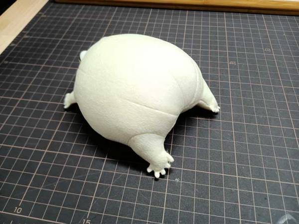 カエルを作ったはずが…　裁断を間違えた結果、思わぬものが誕生してしまって！？