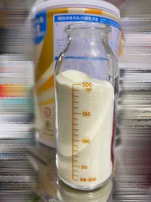 「缶にお帰りいただくしか…」「めちゃくちゃ笑った」　粉ミルクを、ついうっかり…？