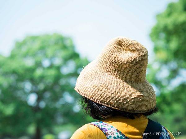 麦わら帽子の『お手入れ方法』　ライオンの投稿に「コレは役に立つ」