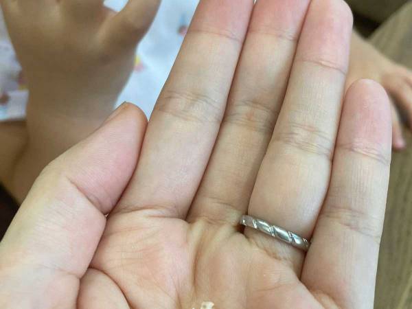 パンが好きな女の子　母親に「ちょっとあげる！」と差し出したのは…