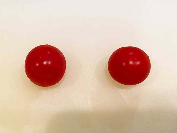 「考えたこともなかった…」　種が飛び出ない『ミニトマトの切り方』とは？