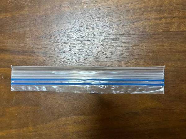 すぐ捨てないで！　クタクタになったフリーザーバッグが『あの収納』に使える