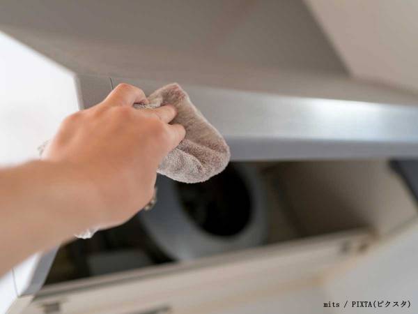 「知らなかった！」　キッチンの油汚れを落とすのにおすすめの時期は…