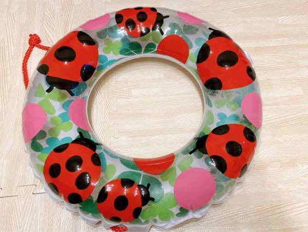 浮き輪の空気入れ、面倒臭くない？　超ラクに膨らませる方法があった！