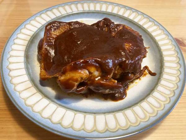 カルディで見つけた『目を疑うソース』　恐るおそる鶏にかけたら、いい意味で裏切られた！