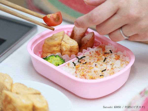 お弁当の『粗熱』を早くとりたい…　トップバリュが教える裏技に「初めて知った」