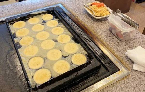 失敗しないたこ焼きの焼き方　名店が教える方法に「たこパで使えそう！」