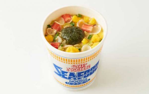 日清おすすめ！　カップヌードルの思わぬ食べ方に「こんな発想なかった」「さすが公式」