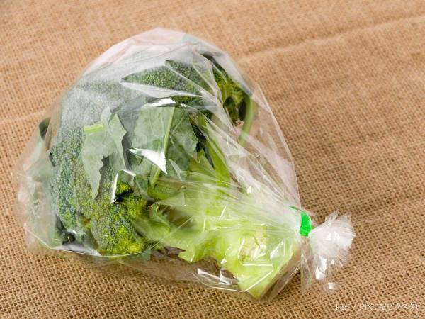 「ブロッコリーの汚れはこれで落ちる」　青果部の投稿に「マジでやって」「簡単に全体を洗える」