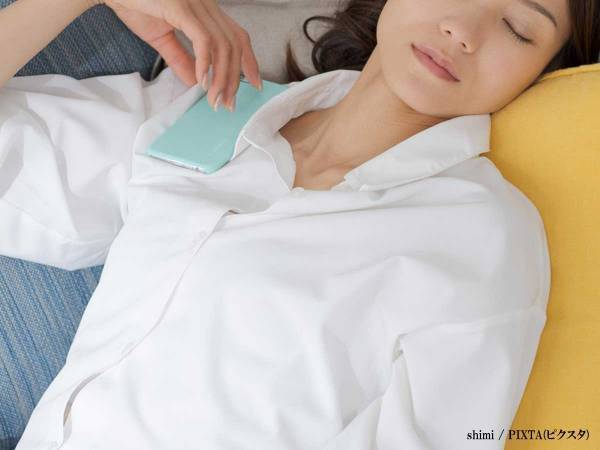 手を握ってきた息子に「この小僧が」　眠気が一気に覚めた出来事とは