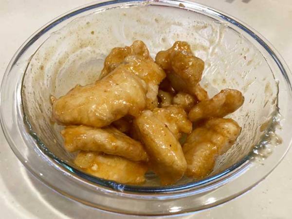 から揚げにあえるだけで完成！　カルディの『オレンジチキンの素』を試してみた