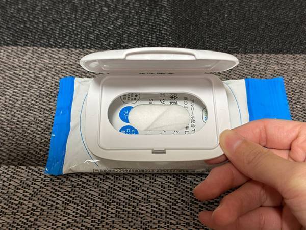 除菌シートの取り出しが快適になる…だけじゃない！　１００均で発見したフタに感動