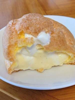 ただのシュークリームに『クーリッシュ』を注入すると…？　「すばらしい発想」「斬新なアイス」