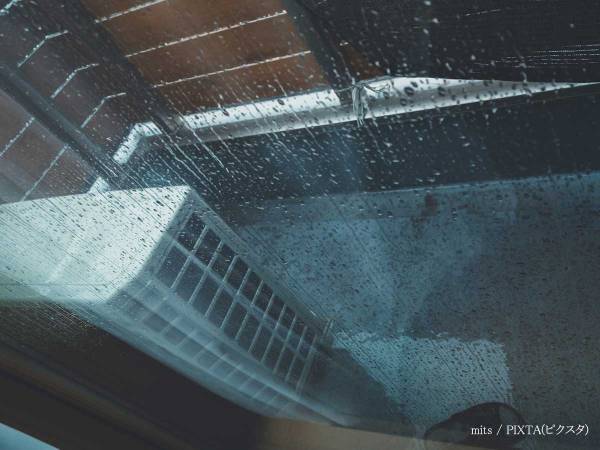 「思い付かなかった」「コレは怖い」　経産省が台風時の『エアコン室外機』に注意呼びかけ