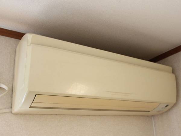 エアコンから聞こえるナゾの『ポコポコ音』　正体に「初めて知った」「それが原因か」