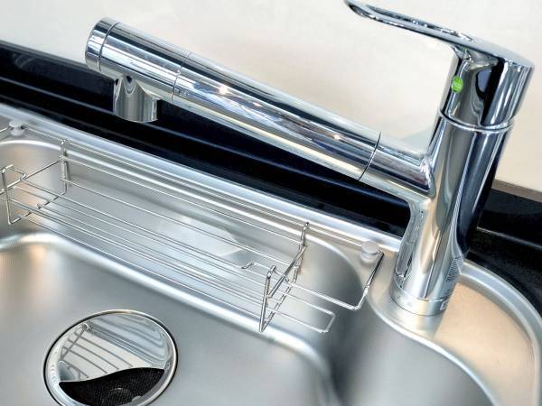 知らなかった！　自宅にあるアレで水回りをピカピカにする裏技