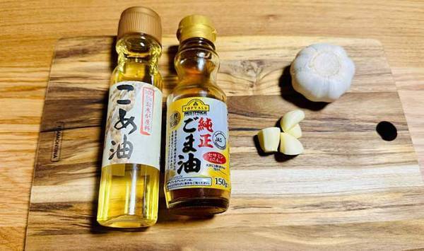 余ったニンニクの使い道はコレ！　簡単な保存方法なのにウマすぎるって、どういうこと？