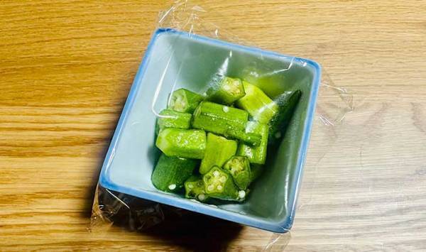 「簡単でウマい！」　キッチンにあるものを使った『漬けない浅漬けの作り方』